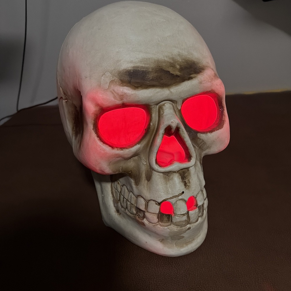 Vintage Halloween Skull Decoration 13" LARGE LIGHT UP Bones VTG Yard Ornaments